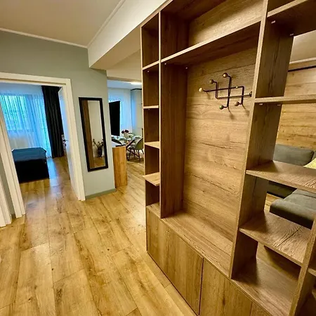 Feel In By Ali Apartment